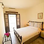 Hotel Porto Potha 3*