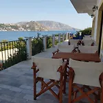 Hotel Porto Potha 3*