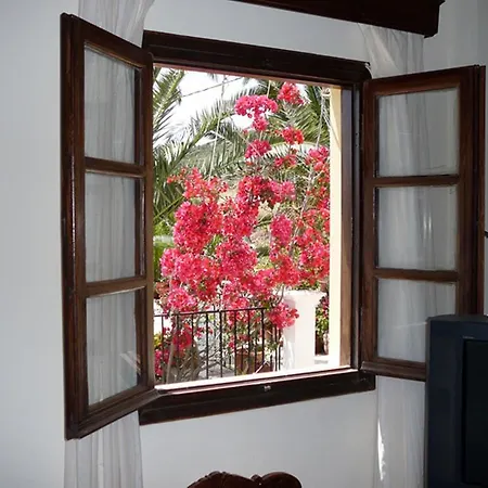 호텔 Porto Potha 3*
